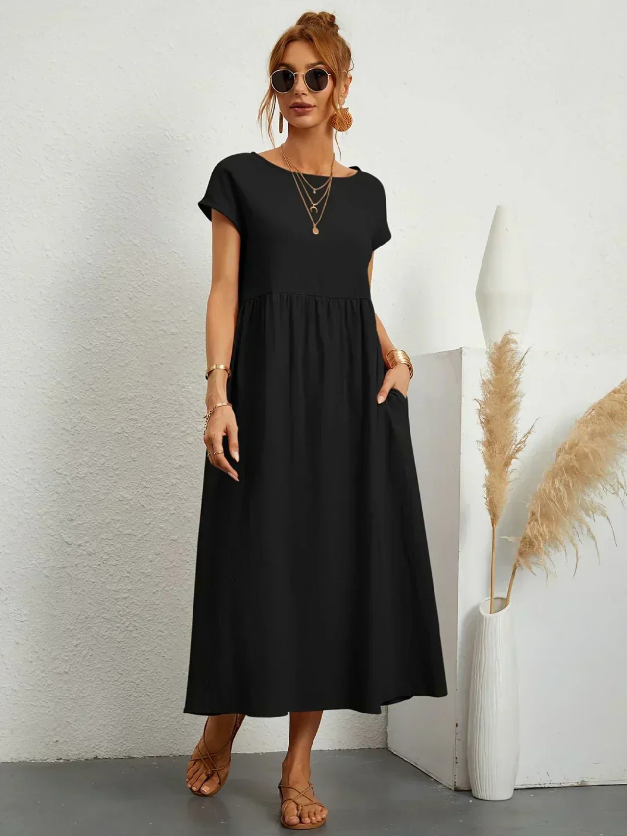 Lone | Elegant kjole med rund hals
