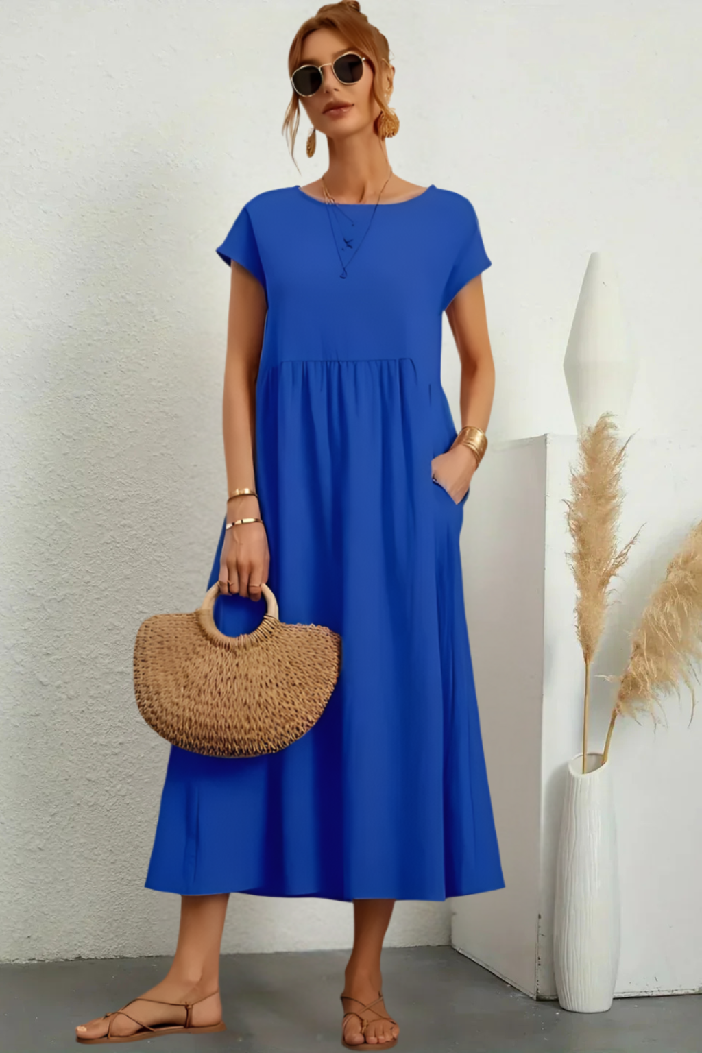 Lone | Elegant kjole med rund hals