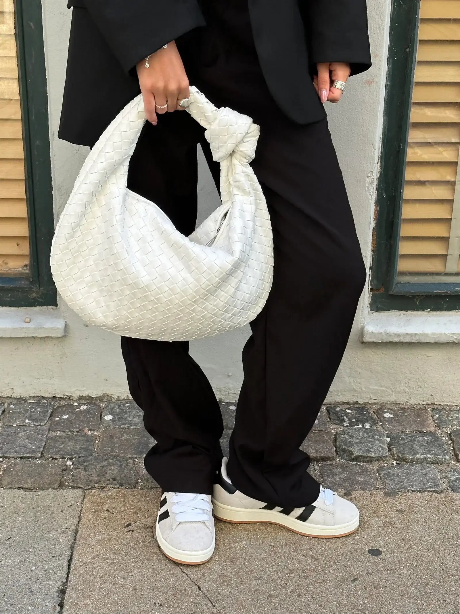 Varedo™ | Elegant Vævet Taske